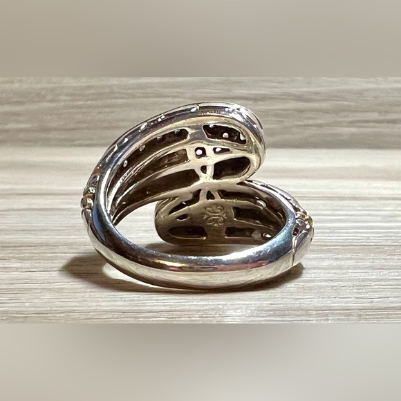 Designer Hallmarked Sterling Silver White Topaz Cobblestone Bypass Ring, Size 6 - Picture 4 of 12